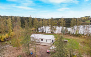 Stunning home in Svanskog with Sauna, WiFi and 3 Bedrooms